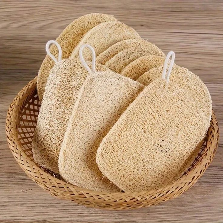 Natural Loofah Body Scrubber – Exfoliating Bath Sponge | SARZA Organic